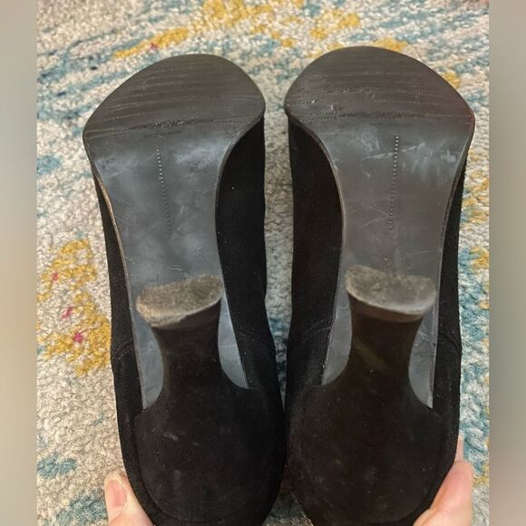 Stuart Weizman Black Stretch Suede Ankle Boots Heels 10.5M - Picture 7 of 9